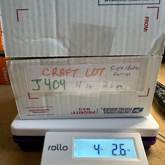 J404 Craft Bulk Bundle of Single & Broken Earrings - Picture 7 of 7